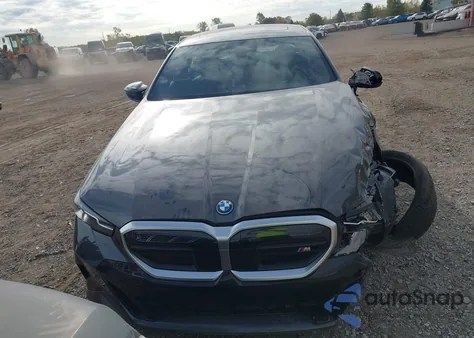 2024 BMW I5 M60 z USA, uszkodzony, nr VIN WBY43FK09RCR89225